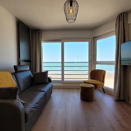 Appartement In With Sea Views